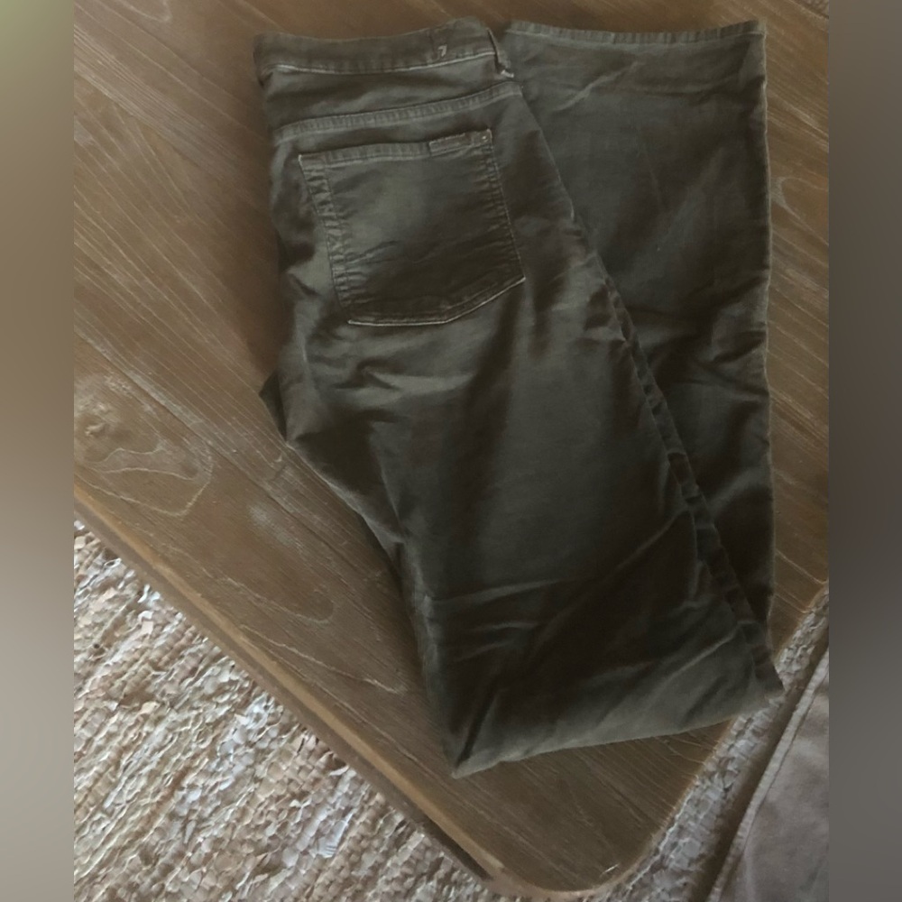 7 For All Mankind bootcut size 31